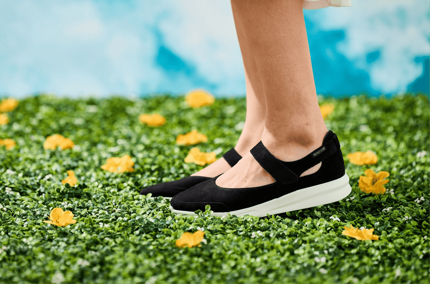 Marsia - Black/White