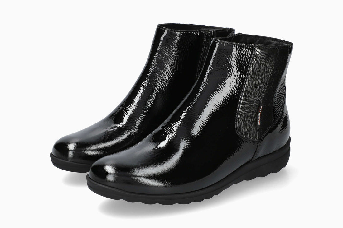 Neora - Black Patent