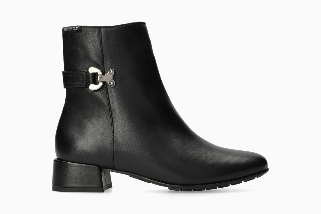 Johana - Black