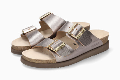 Hester - Platinum Odysee