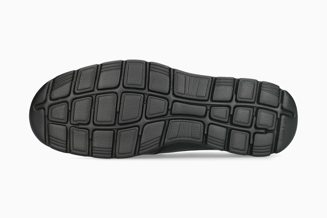 Mobils Men's Slip-On Kaleb Black Sole