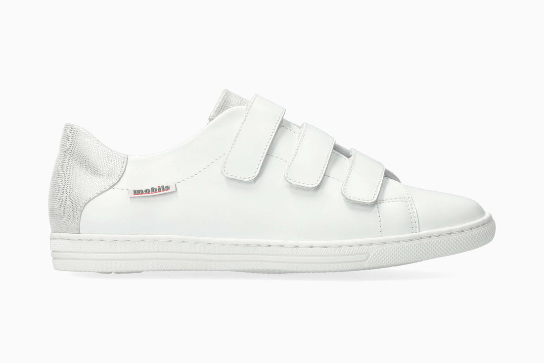 Mobils Heloise White