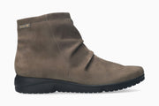 Mephisto Rezia Walnut