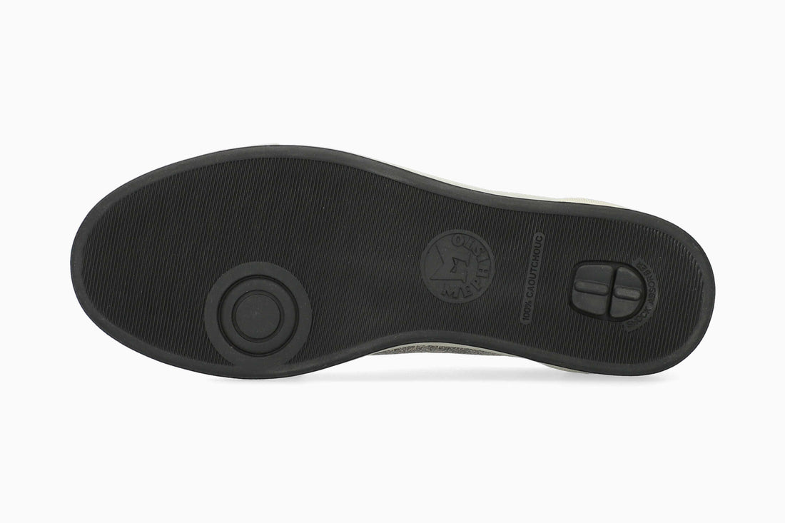 Nikita Mephisto Women's Sneaker Fog Sole
